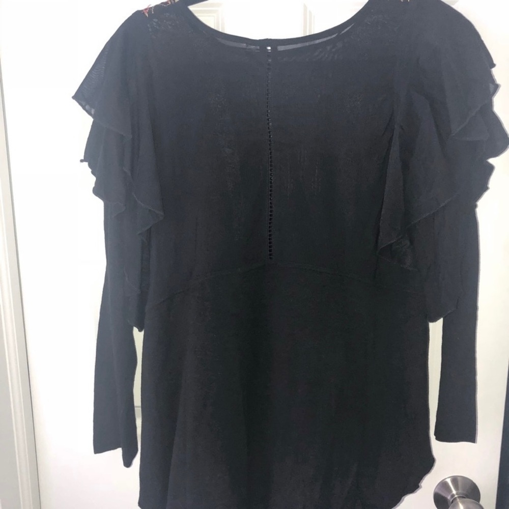 ✨ NWOT Free People Ruffled Boho Embroidered Top - Picture 2 of 7